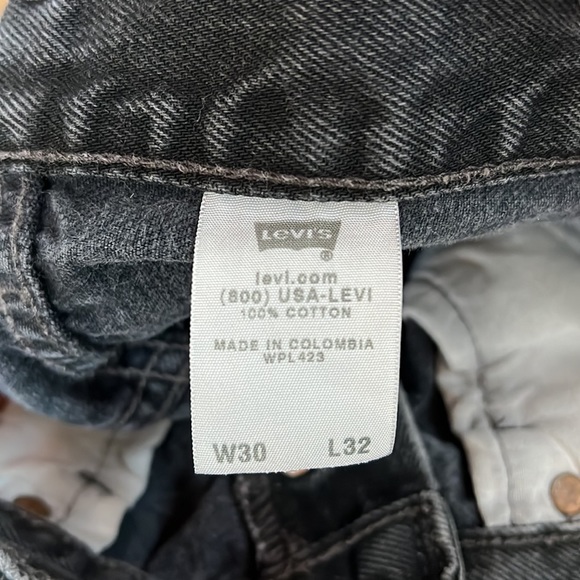 Vintage Black Levi’s 501 Cut Off Shorts size 30 - Picture 3 of 8